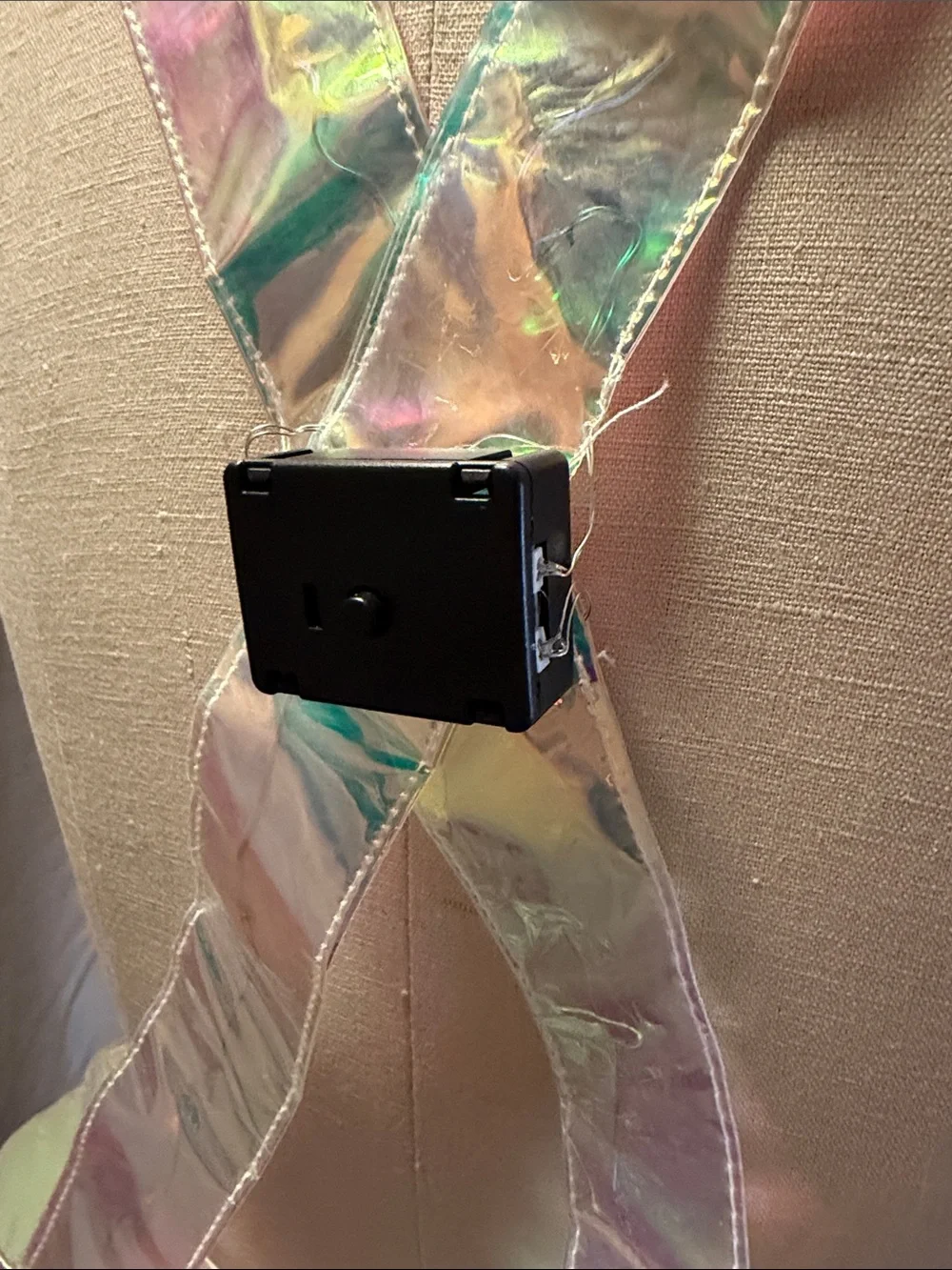 LED Light-Up Iridescent Safety Harness - White/Holographic